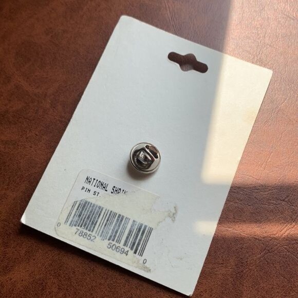 Vintage‎ St. Ann Mother Of Mary Pin Brooch Lapel Patron of Grand Parents - Picture 3 of 4